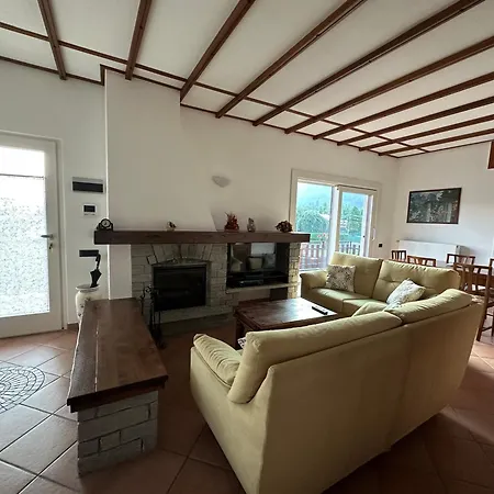 Casa Gioia Besano